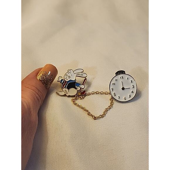 Alice In Wonderland Rabbit & Pocket Watch with Detachable Chain Pin Set 1" - Picture 3 of 4